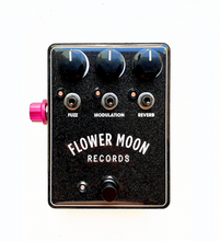 Load image into Gallery viewer, Flower Moon Records FMR Pedal