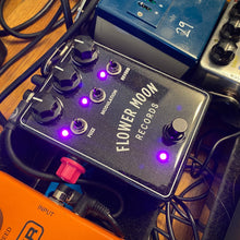Load image into Gallery viewer, Flower Moon Records FMR Pedal