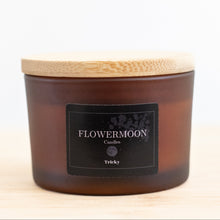 Load image into Gallery viewer, Flower Moon Candle &quot;Tricky&quot; (4oz)
