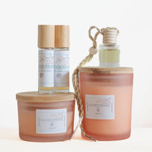 Load image into Gallery viewer, Flower Moon Candle &quot;Lady Luck&quot; (4oz)
